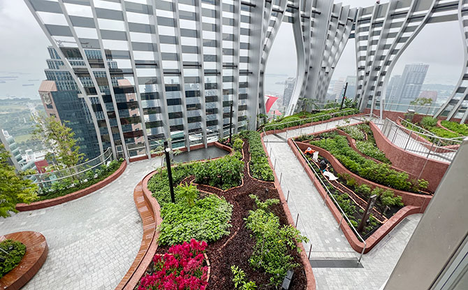 Singapur 10 capitaspring sky garden